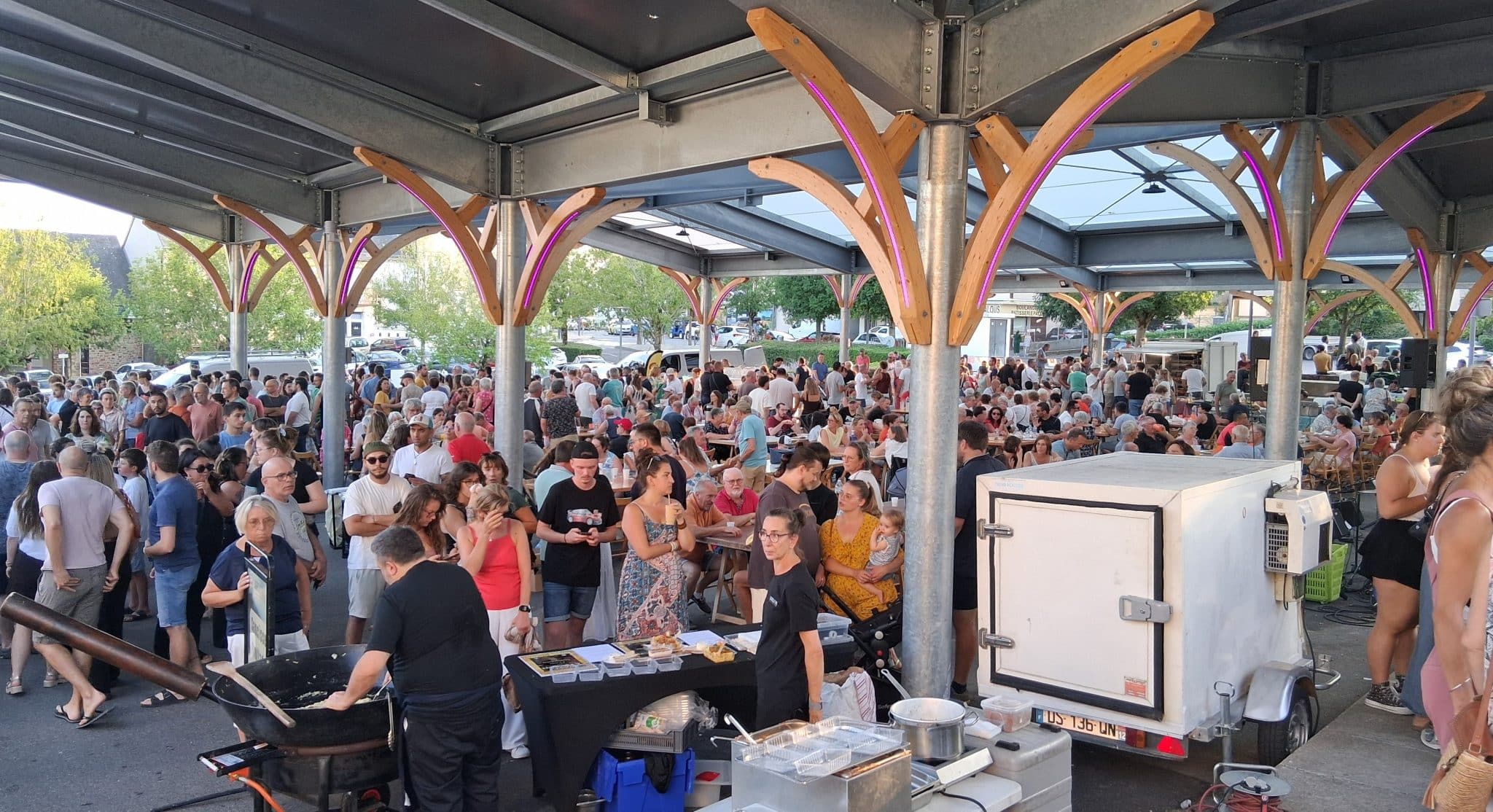 Lire la suite à propos de l’article Premier marché gourmand : un coup d&rsquo;essai transformé !